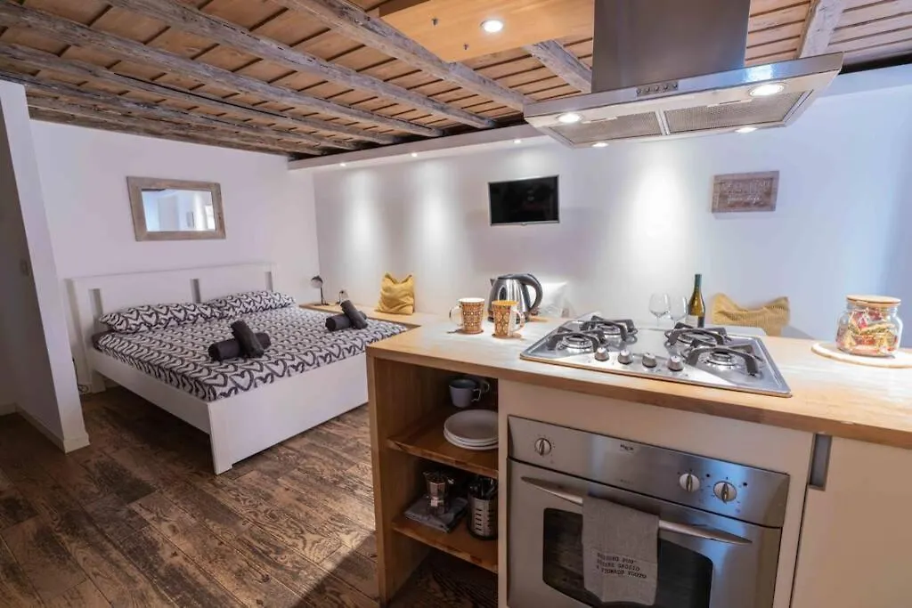 Biscione Loft Apartment Rome 0*,  Italy