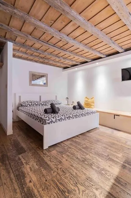 Biscione Loft Apartment Rome