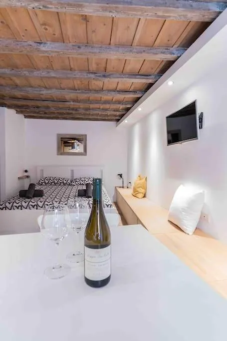 Biscione Loft Apartment Rome